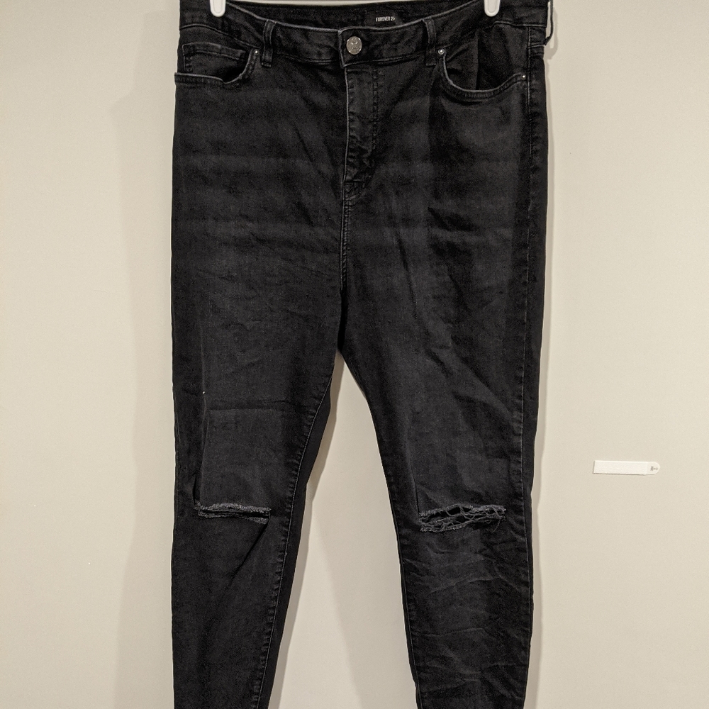 Plus Size Forever 21Black Ripped Skinny Jeans 18